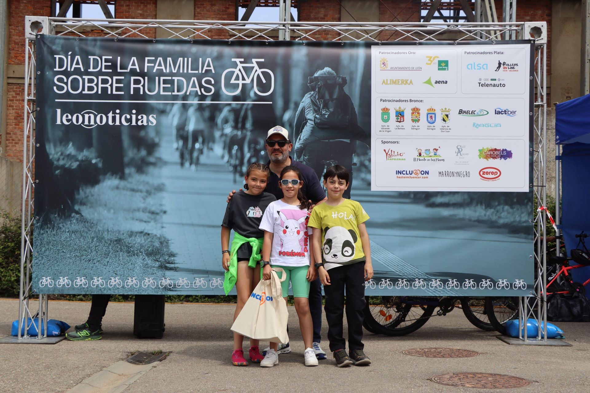 Ganadores de los sorteos del Día de la Familia sobre Ruedas