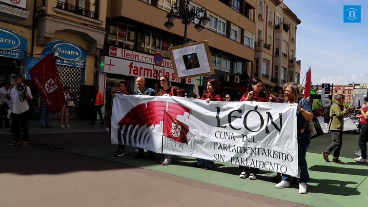 El leonesismo clama contra instituciones en el IV Caminu la Llibertá
