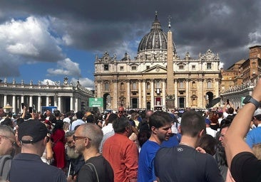 Un leonés en el inicio de pontificado: «Nunca habría creído posible asistir a este evento histórico»