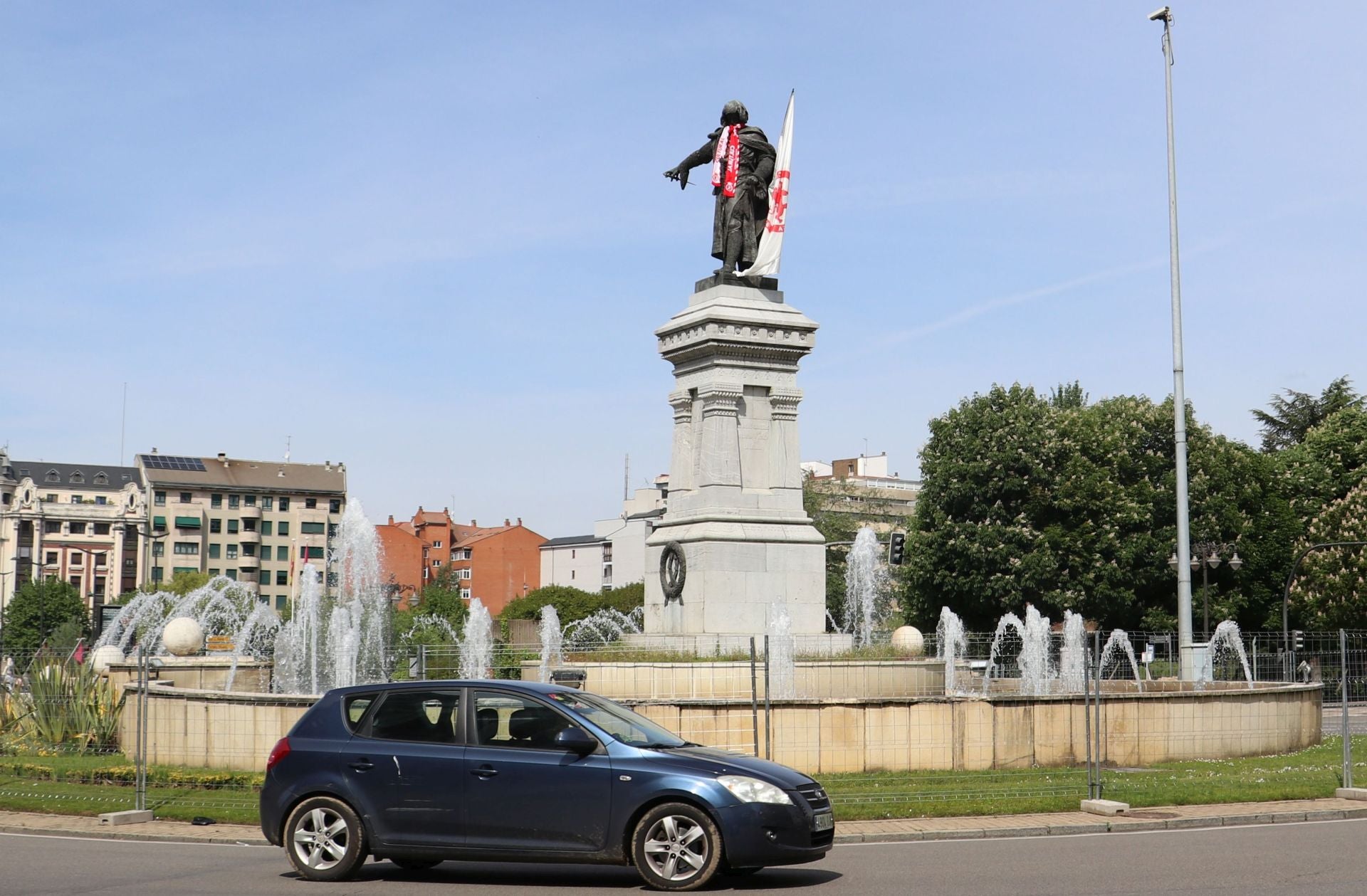 Guzmán se viste de la Cultural