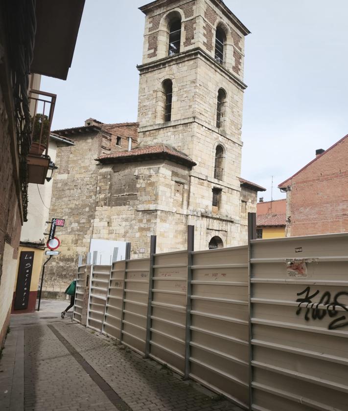 Imagen secundaria 2 - El Mercado resucita el proyecto de la casa parroquial tras seis años de espera