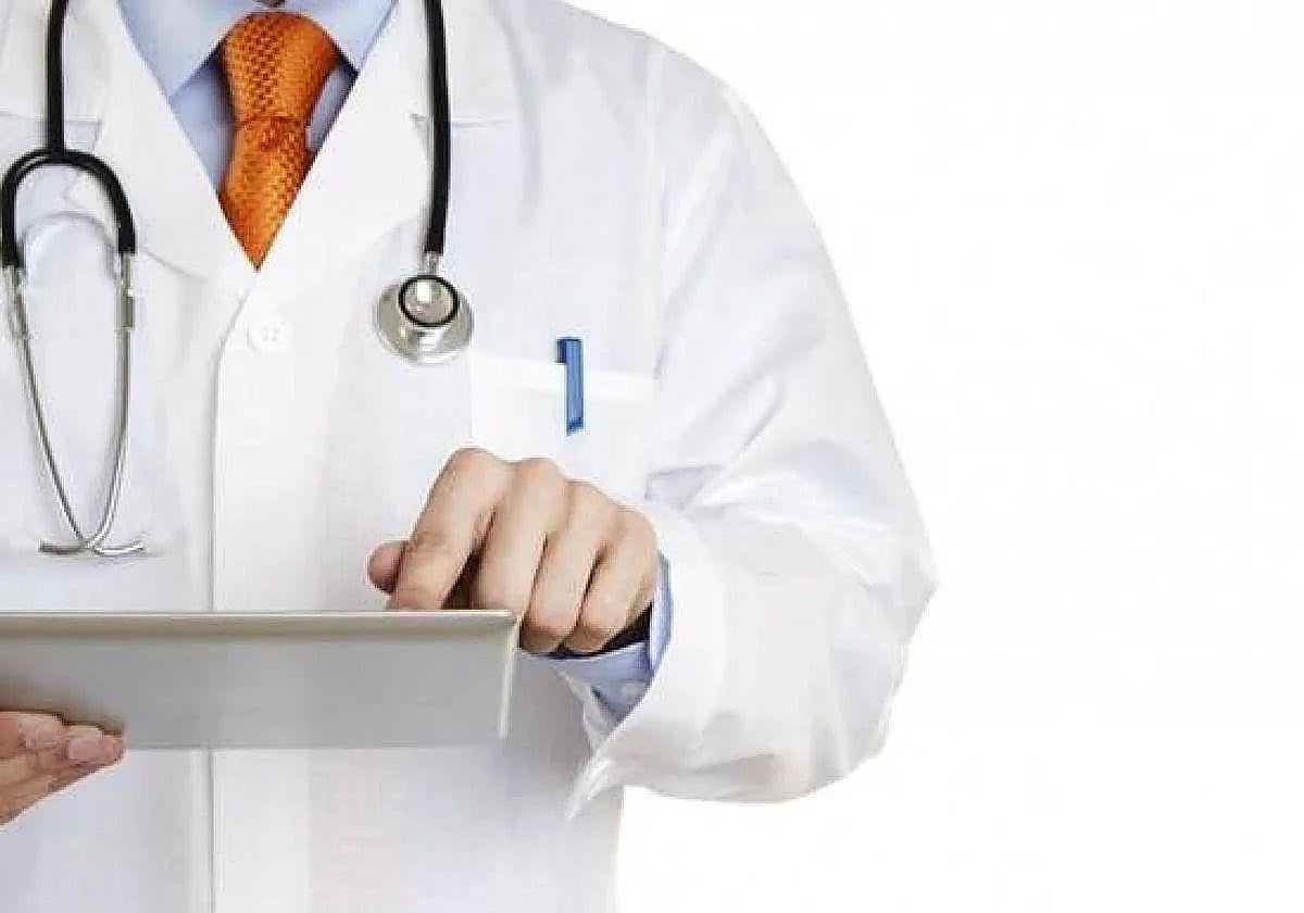 Imagen de archivo de un médico.