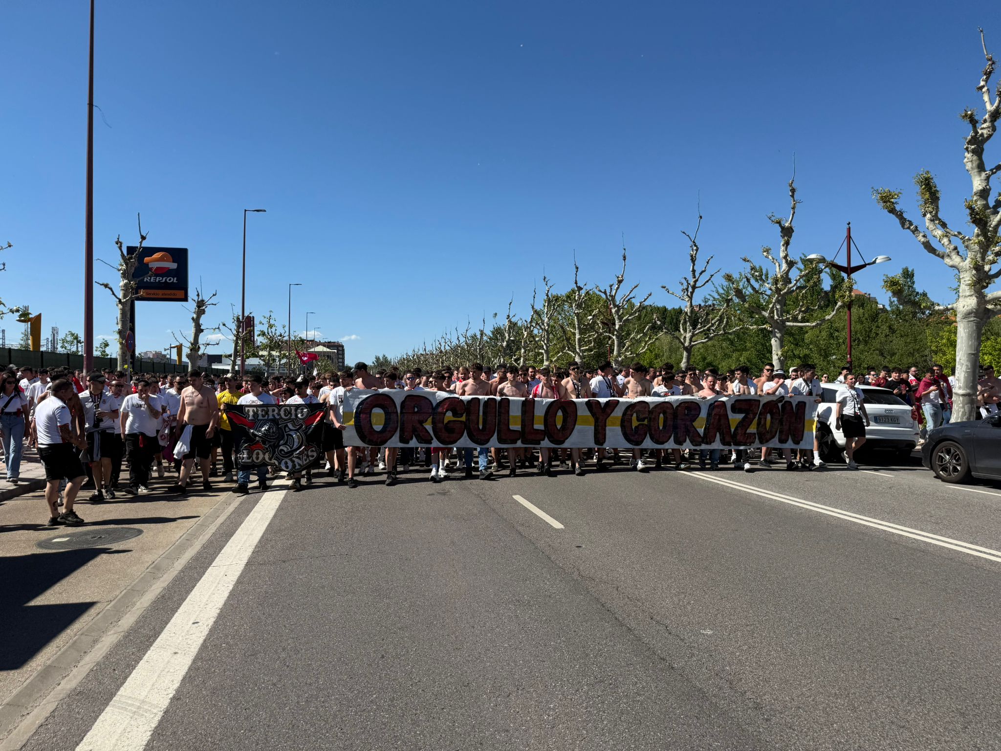 Los colores de la Cultural inundan León