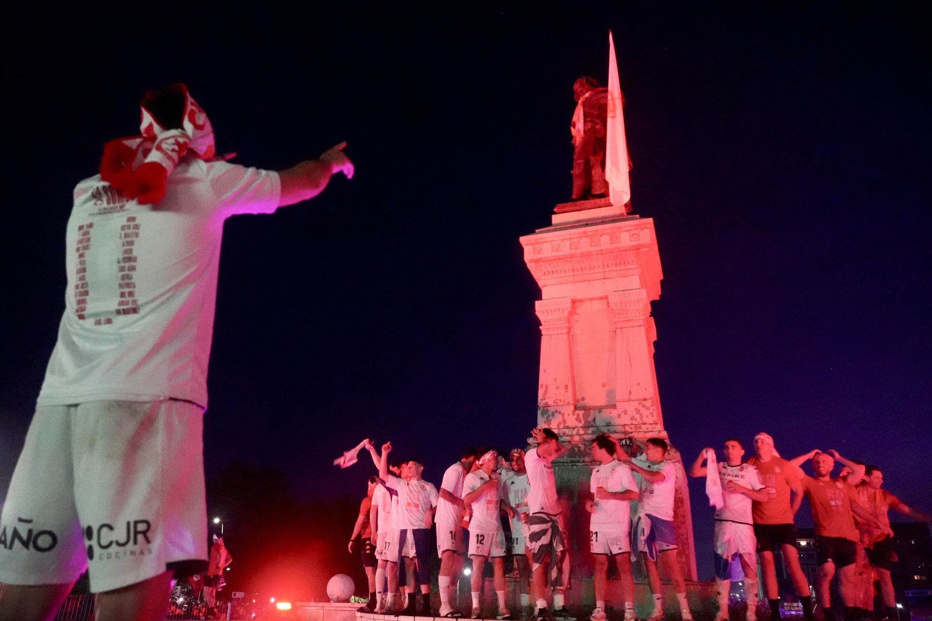 Guzmán se rinde al ascenso de la Cultural