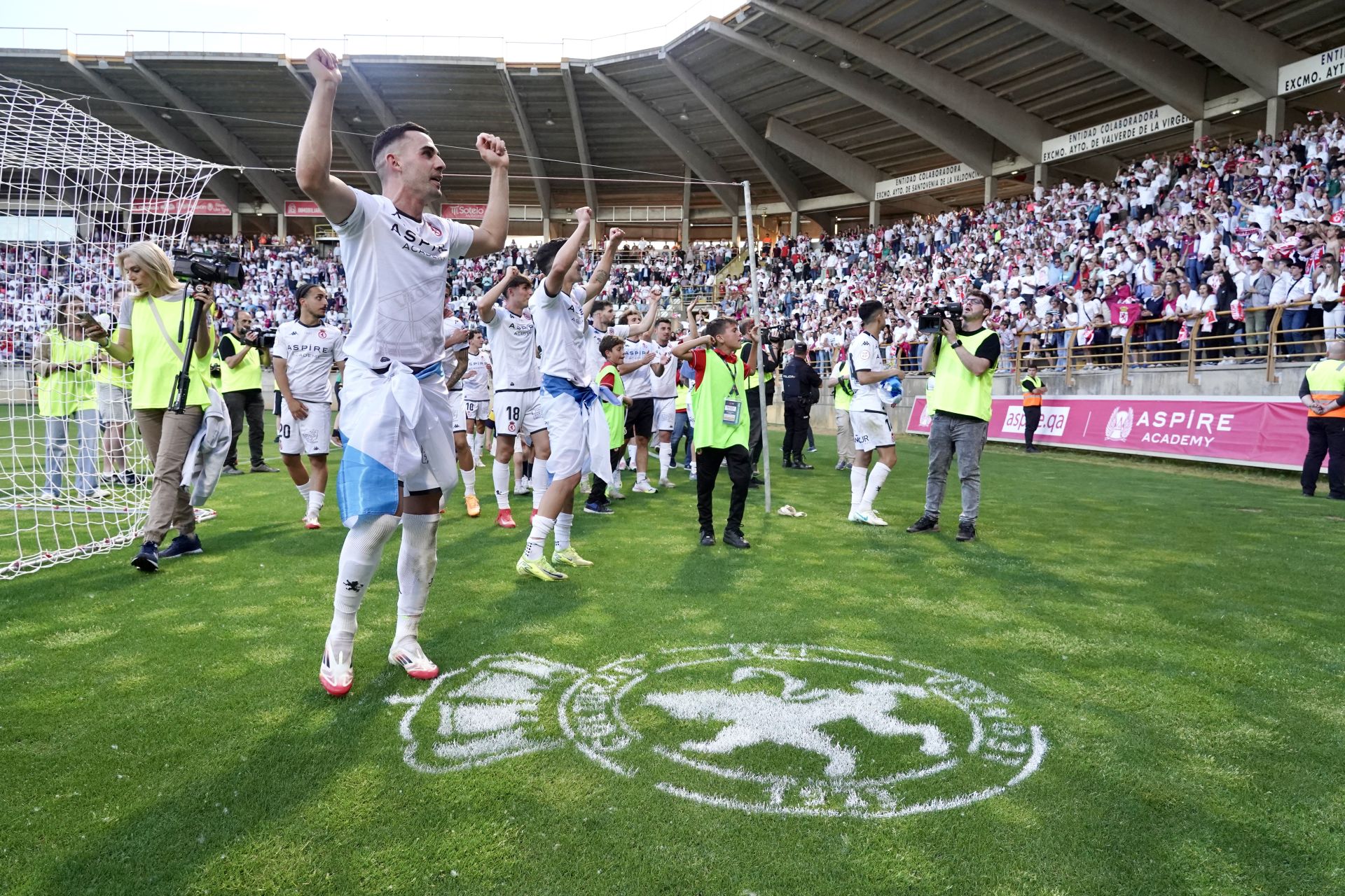 Así vivió el Reino de León el ascenso, en imágenes