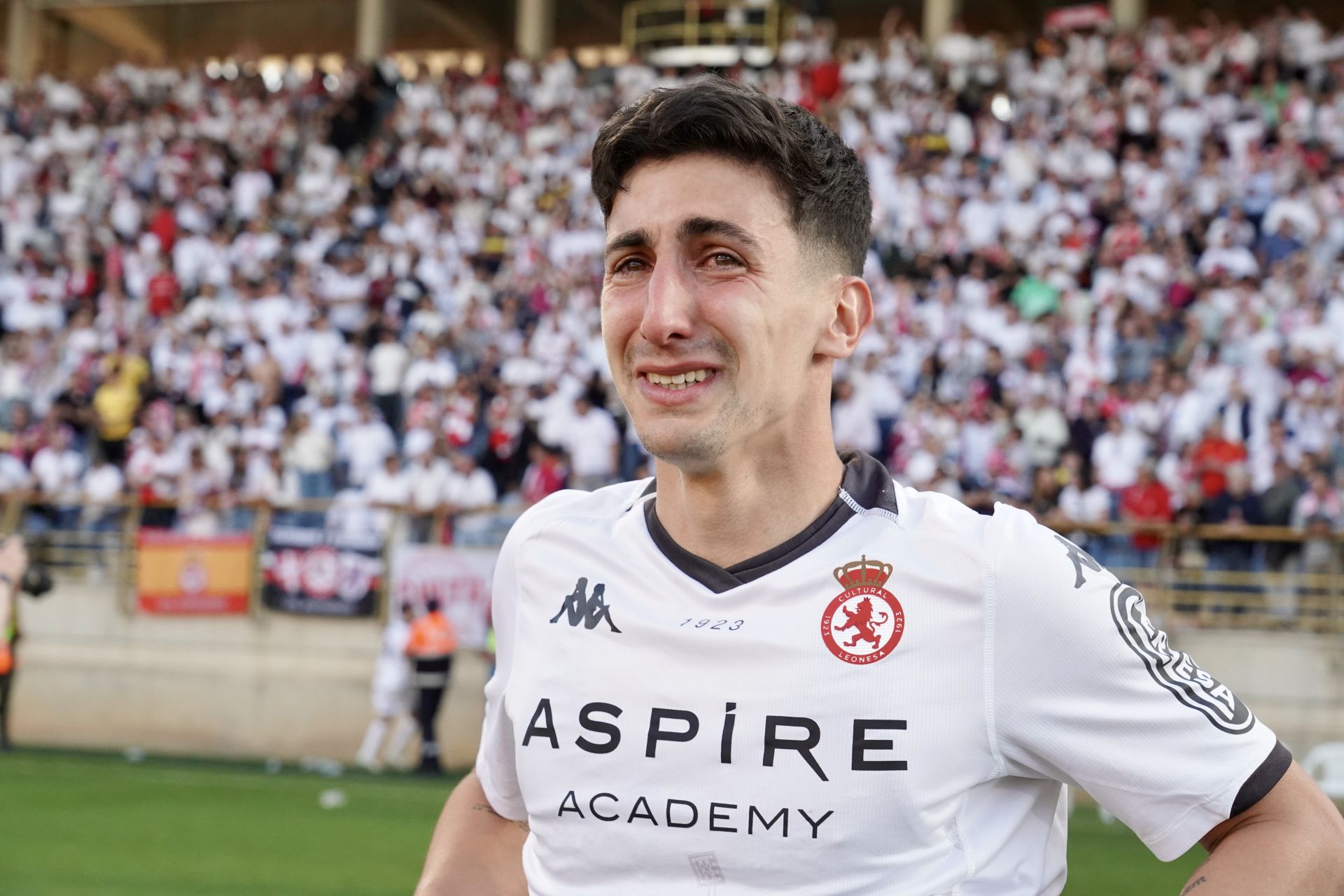 Así vivió el Reino de León el ascenso, en imágenes