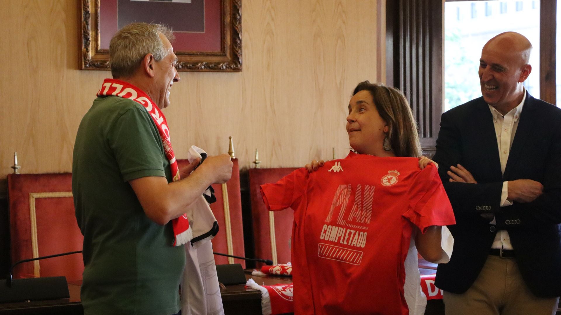 La rúa y recepción en San Marcelo de la Cultural, en imágenes