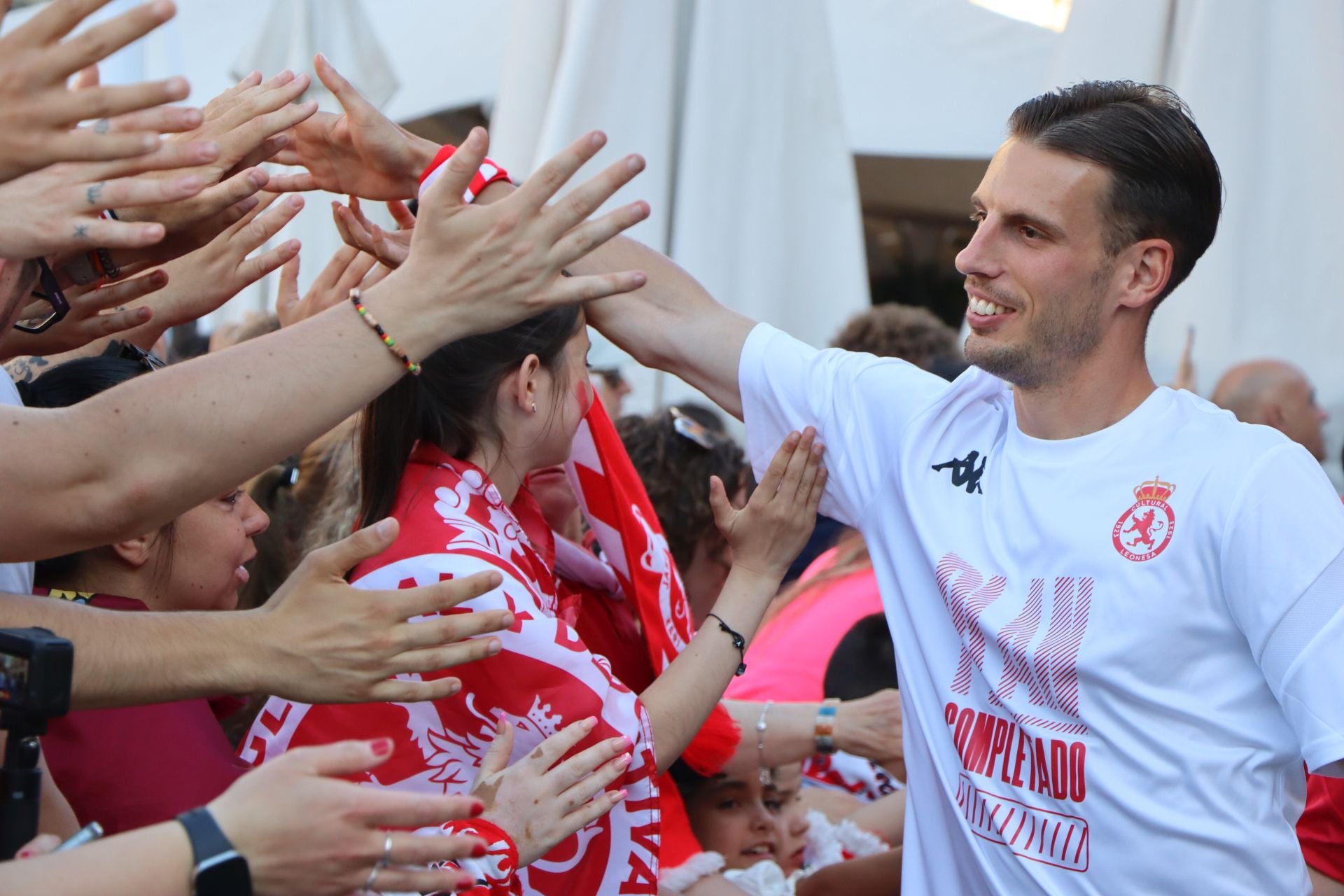 La rúa y recepción en San Marcelo de la Cultural, en imágenes