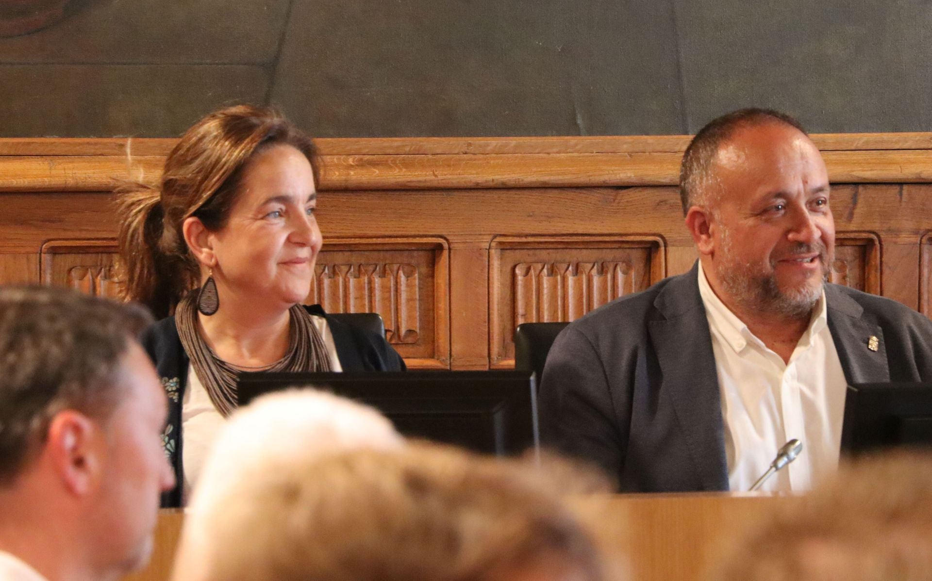 Recepción a la plantilla de la Cultural en la Diputación de León