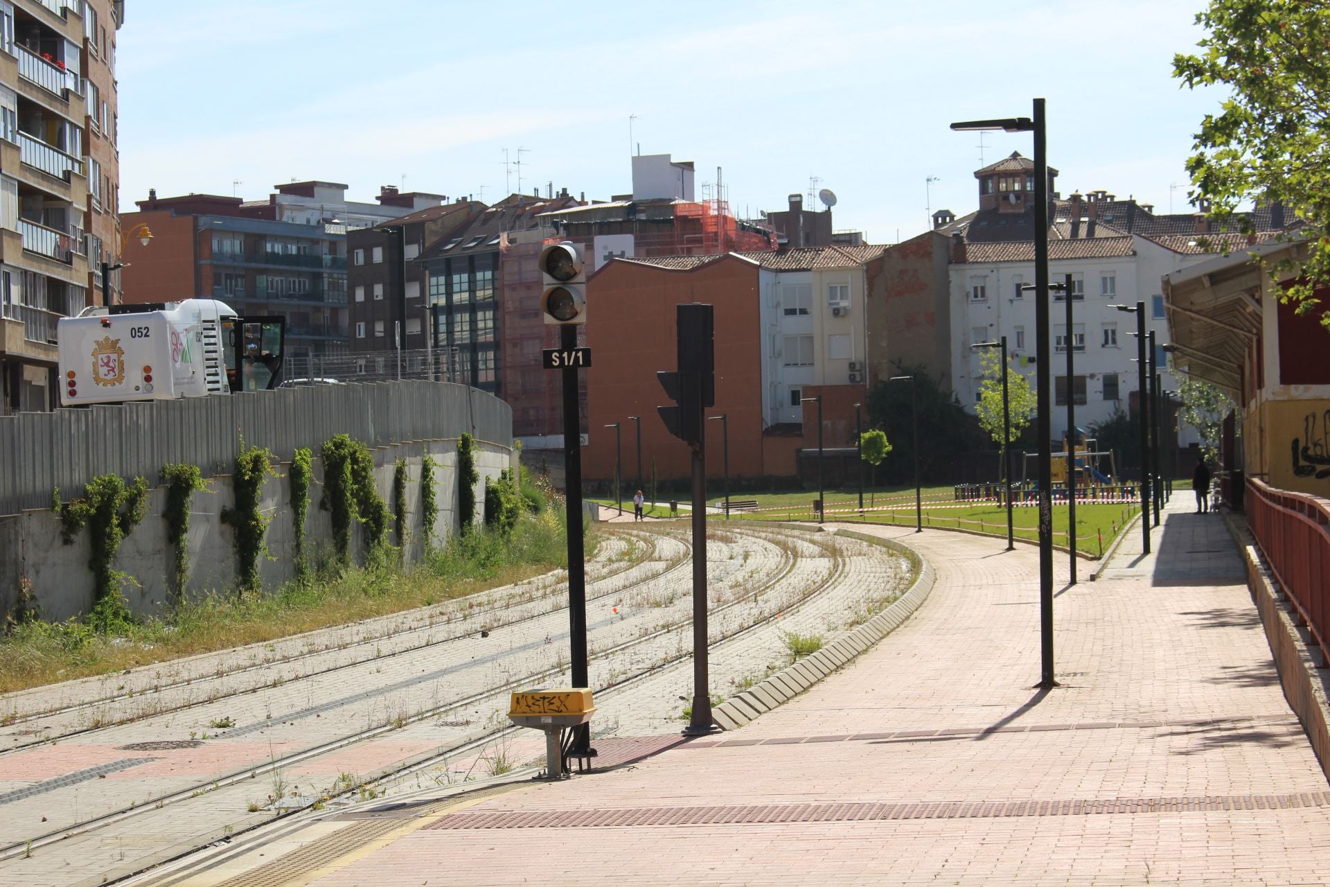 El entorno de Feve en León abre al tráfico