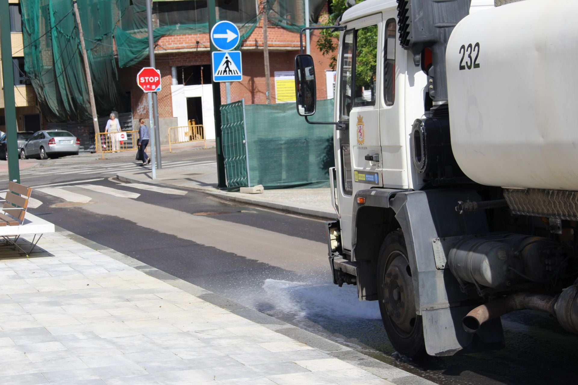 El entorno de Feve en León abre al tráfico