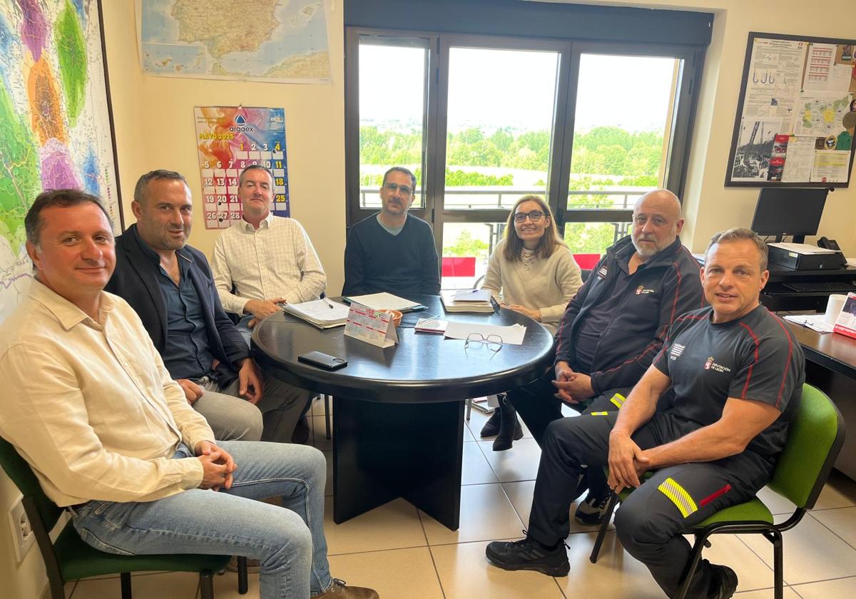 Reunión para abordar el asunto.