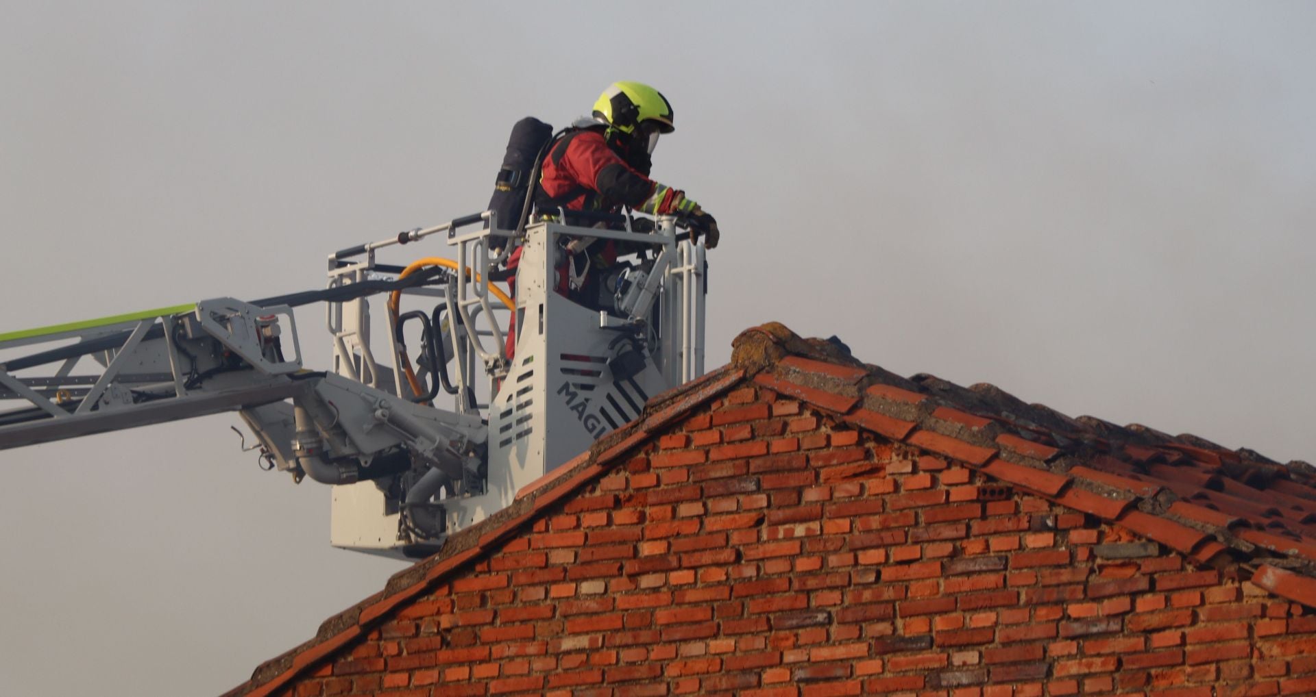 Incendio en un inmueble en San Andrés