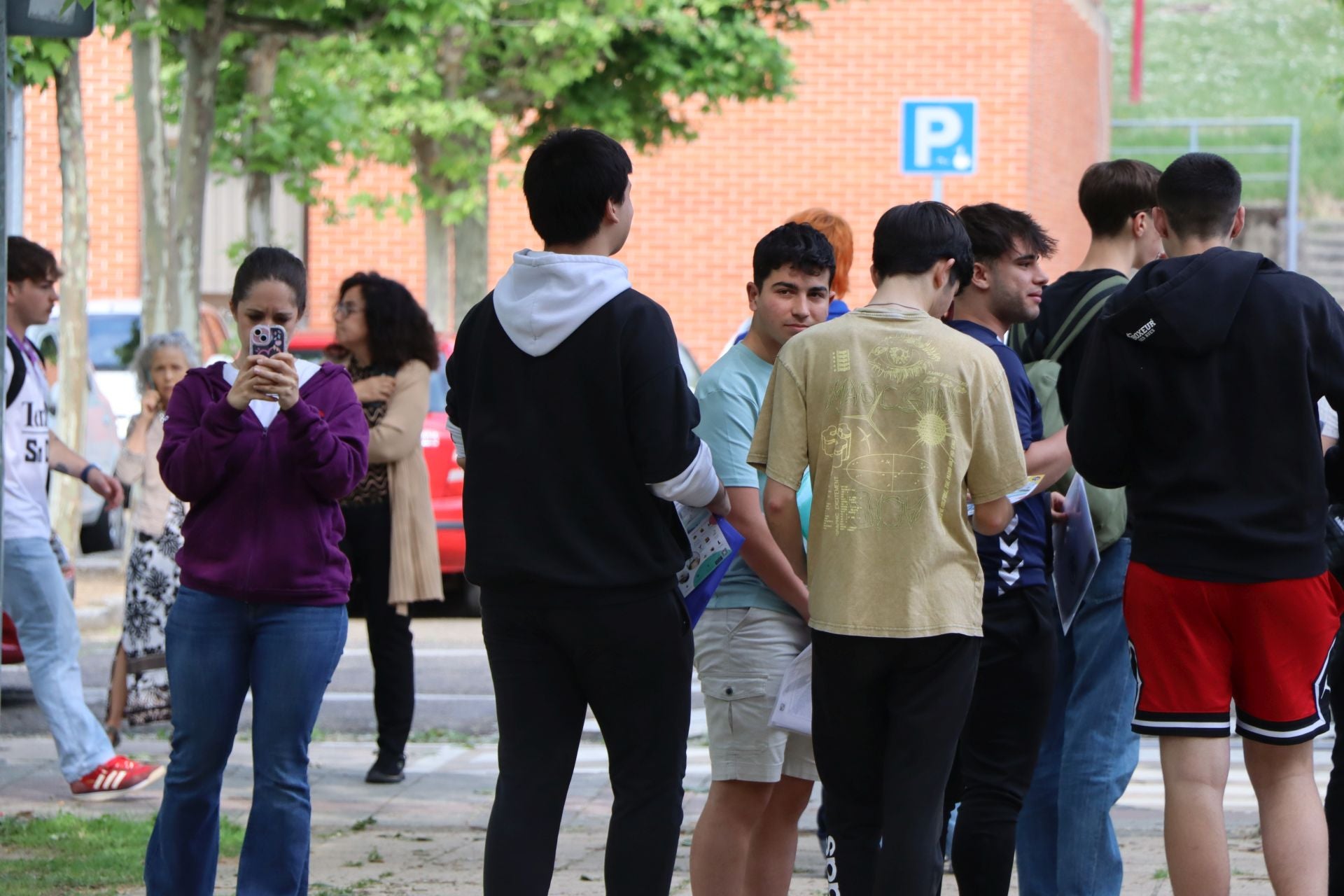 La PAU llega a León con su primera jornada