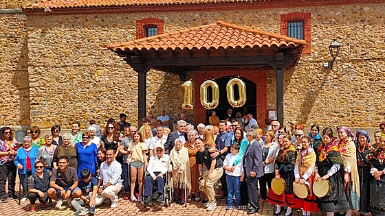 Los vecinos de Llamas de la Ribera suman años de cien en cien