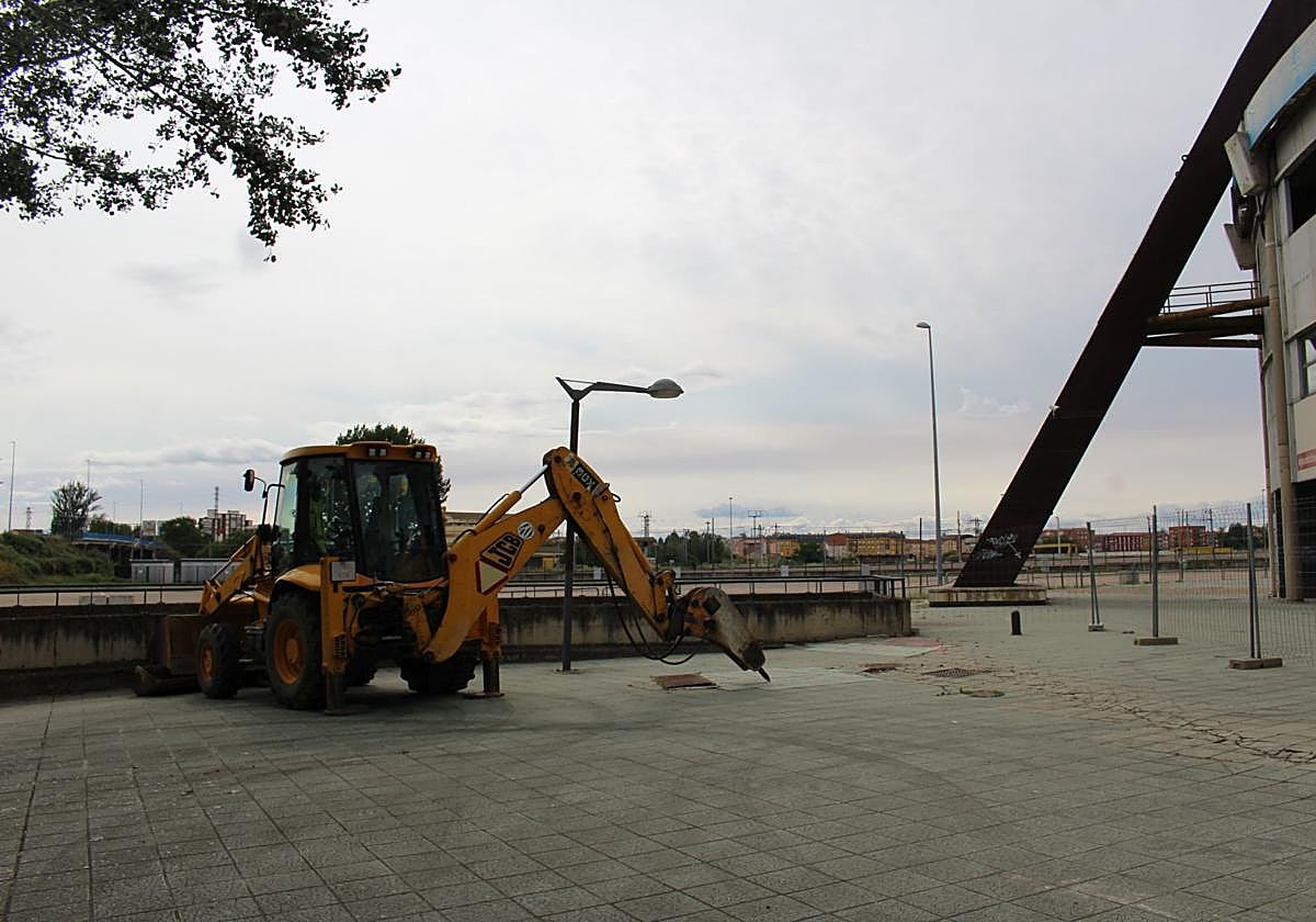 Comienzan las obras en el entorno del estadio Reino de León