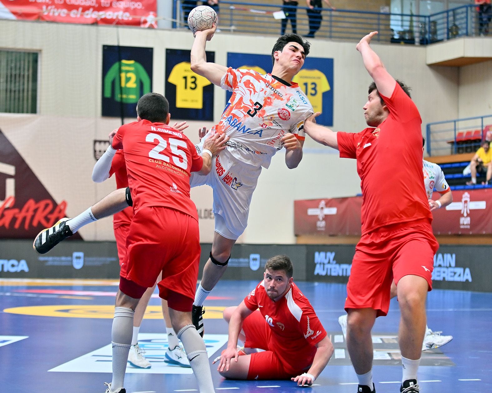 Las mejores imágenes del Alcobendas-Abanca Ademar de cuartos de final de la Copa del Rey