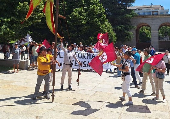 Manifestación en Madrid por el tren de Feve.