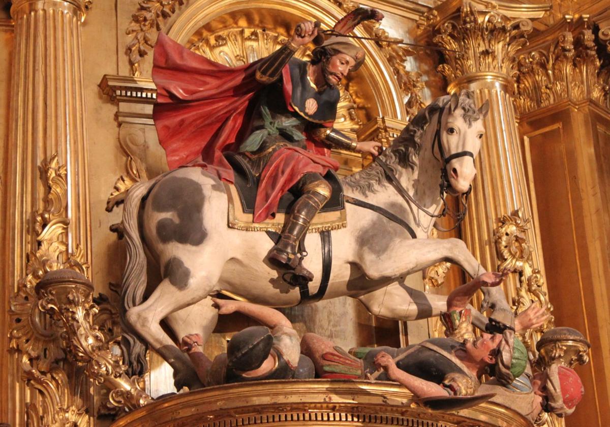 Figura ecuestre de Santiago.