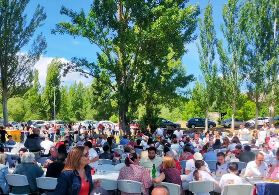 Tradicional paella popular en las fiestas del pasado año