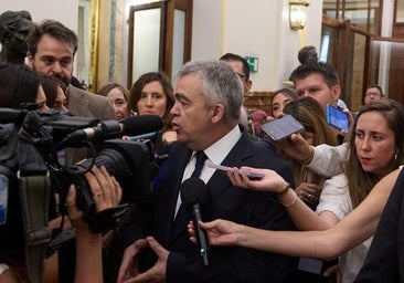 Moción de censura, petición de elecciones y dimisión: Las reacciones ante el informe de la UCO