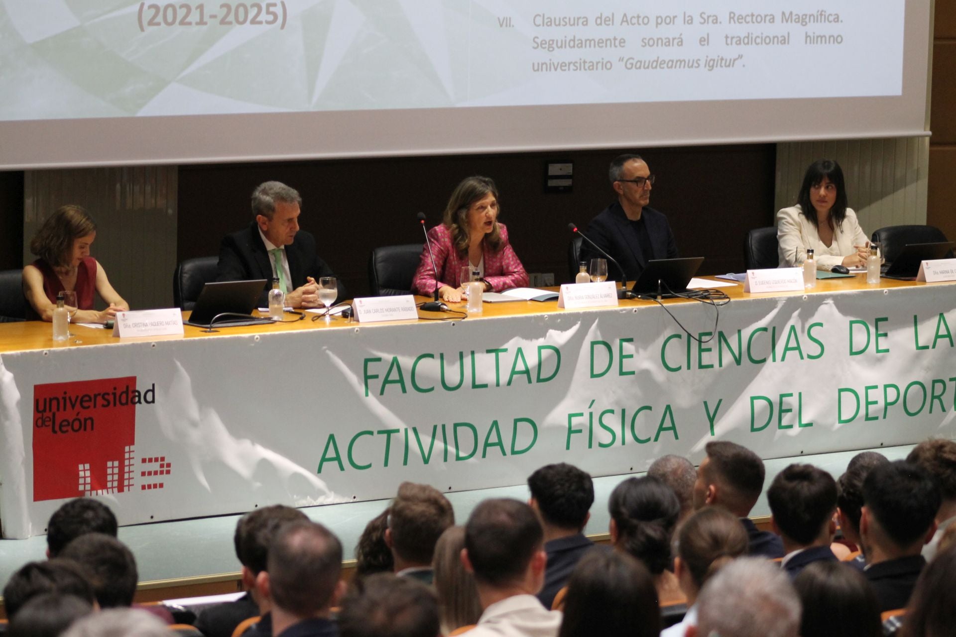 Las imágenes de la graduación de Actividad Física y el Deporte en la Universidad de León