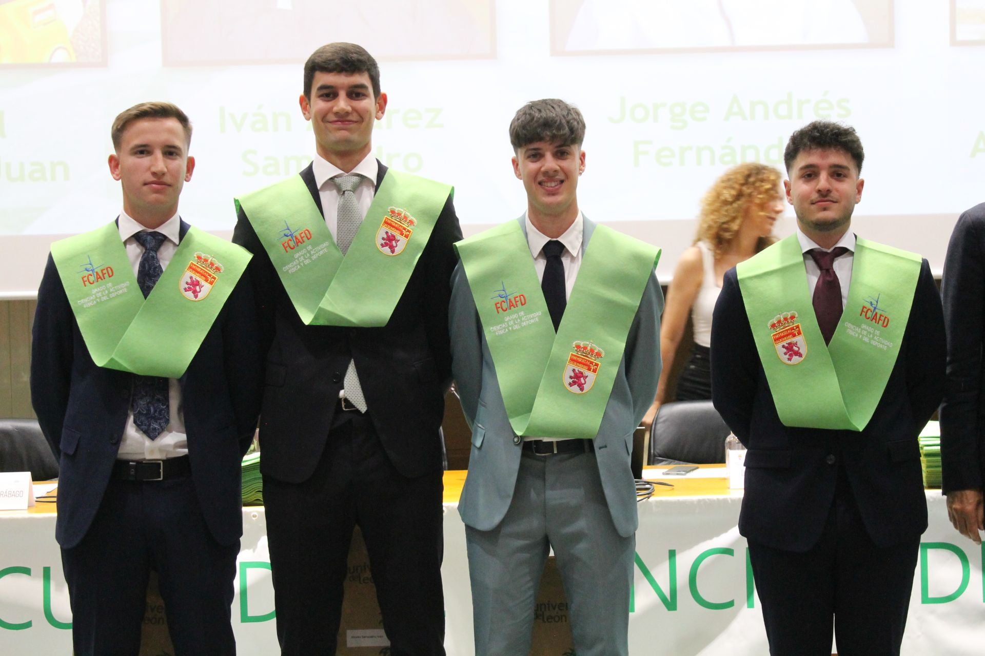 Las imágenes de la graduación de Actividad Física y el Deporte en la Universidad de León
