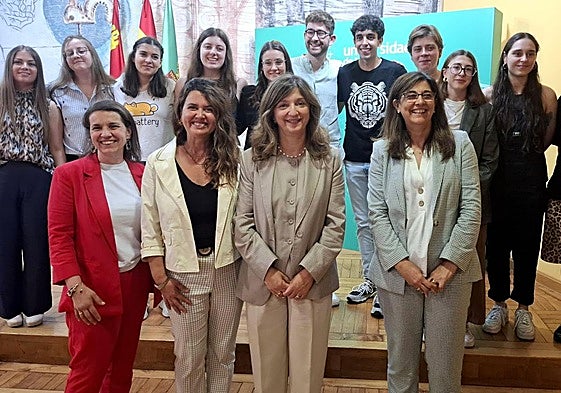 Las becas Ralbar de la ULE llegarán a 13 pueblos leoneses este verano