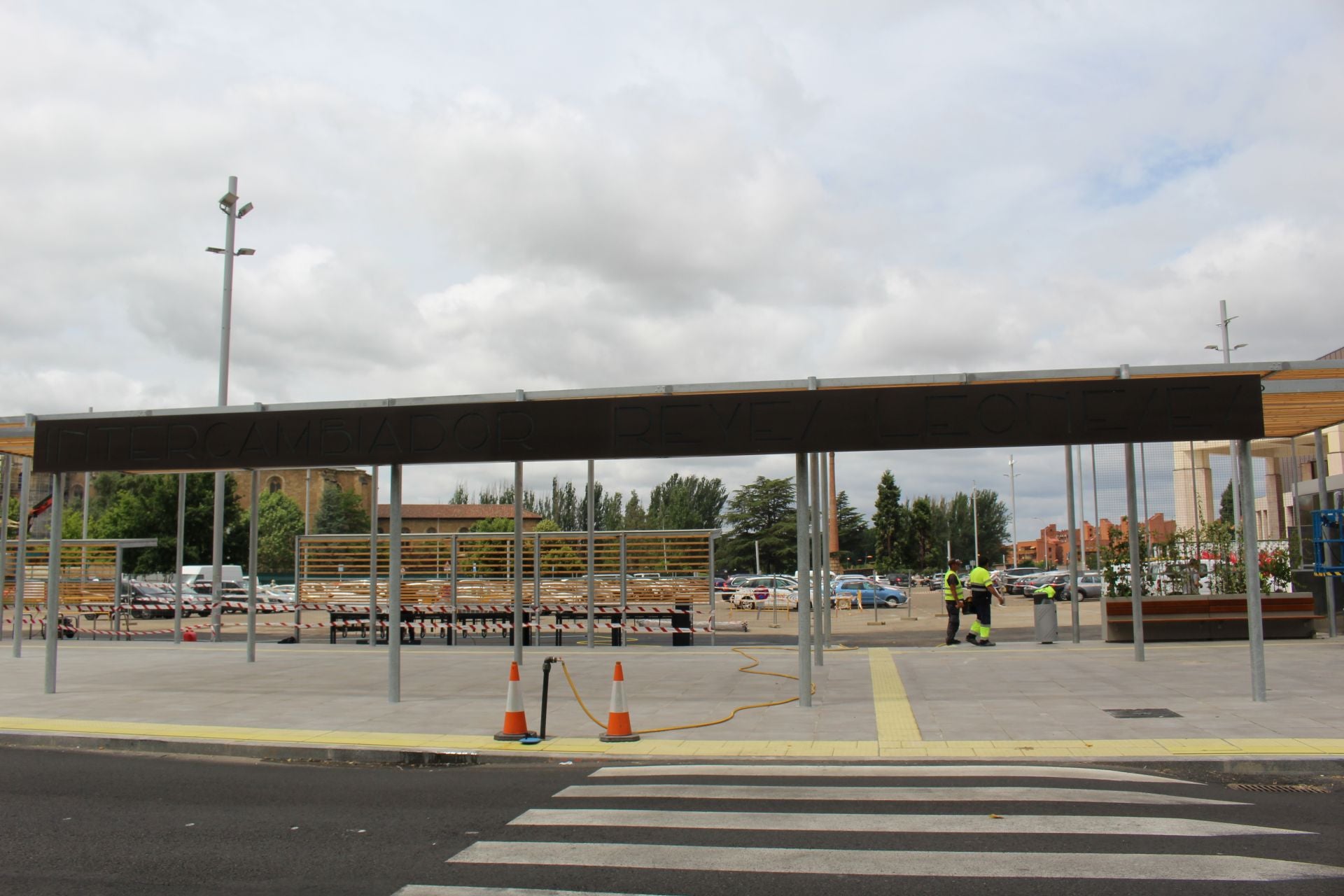 La nueva pérgola bioclimática en Pendones Leoneses