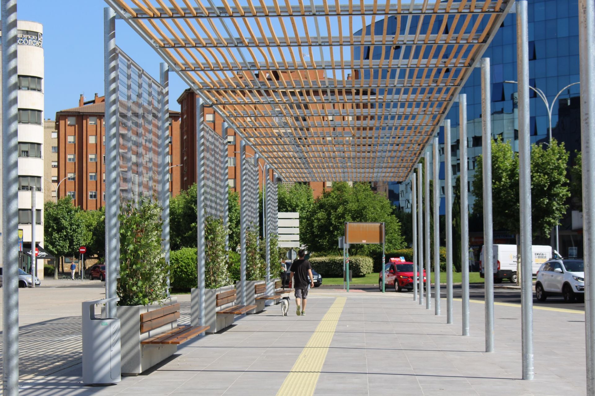 La nueva pérgola bioclimática en Pendones Leoneses