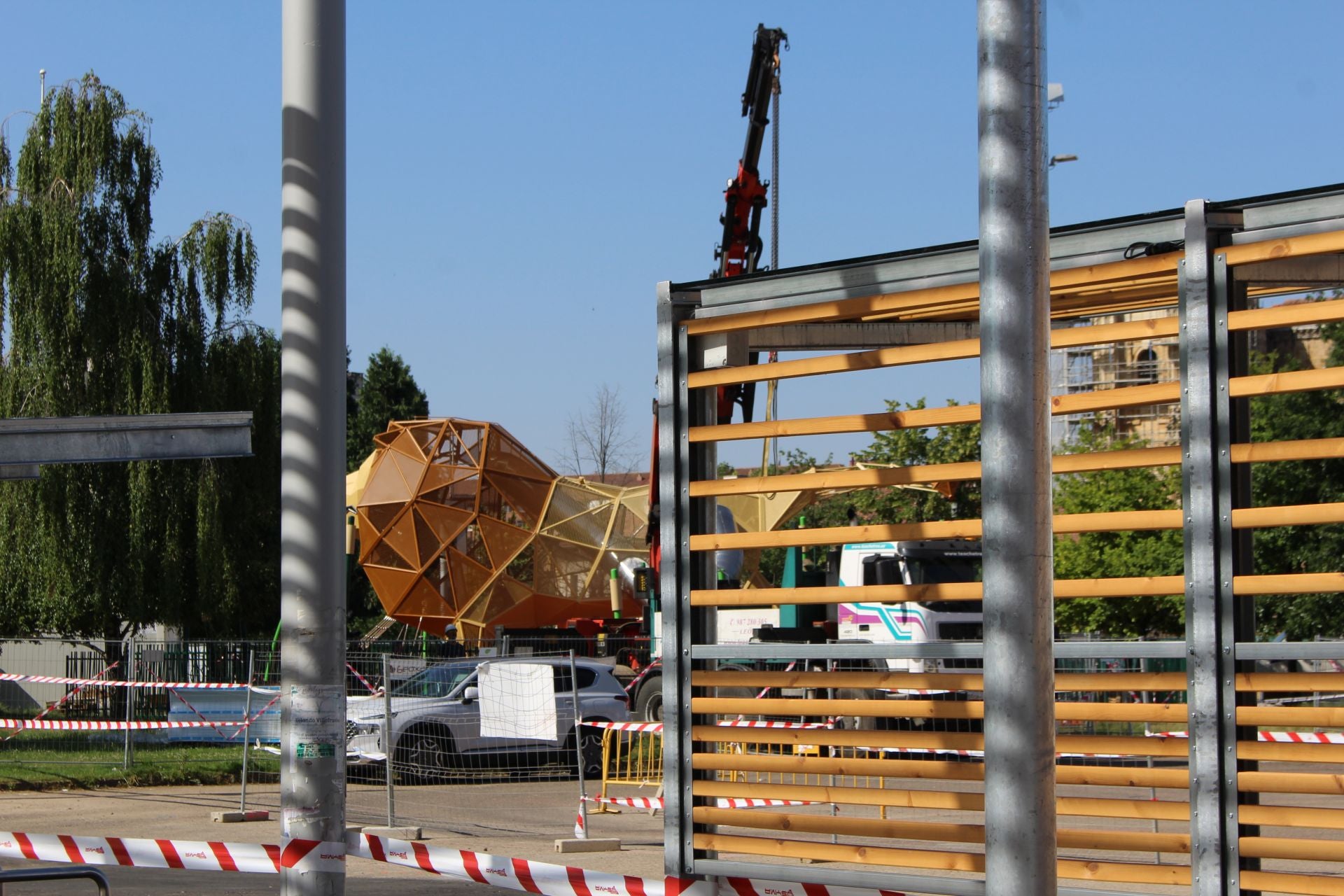 La nueva pérgola bioclimática en Pendones Leoneses