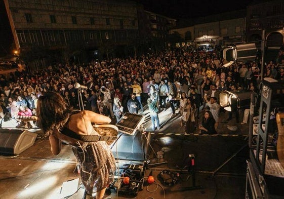 Imagen del Festival Supersóniça en Valencia de Don Juan en 2024.