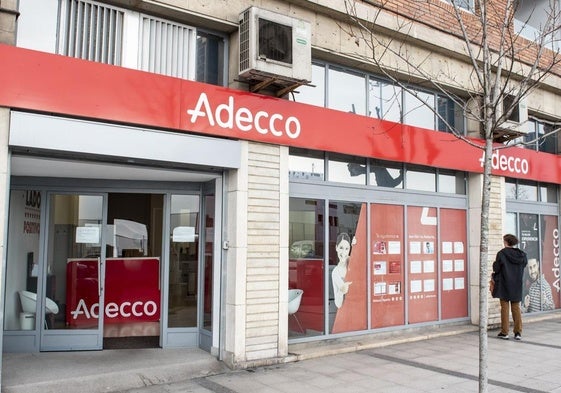 La delegación de Adecco en León oferta 30 puestos de trabajo.
