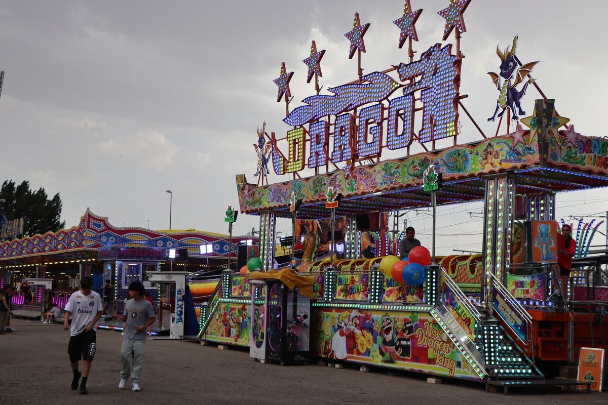 Las imágenes del primer día de las Fiestas de San Juan y San Pedro 2025