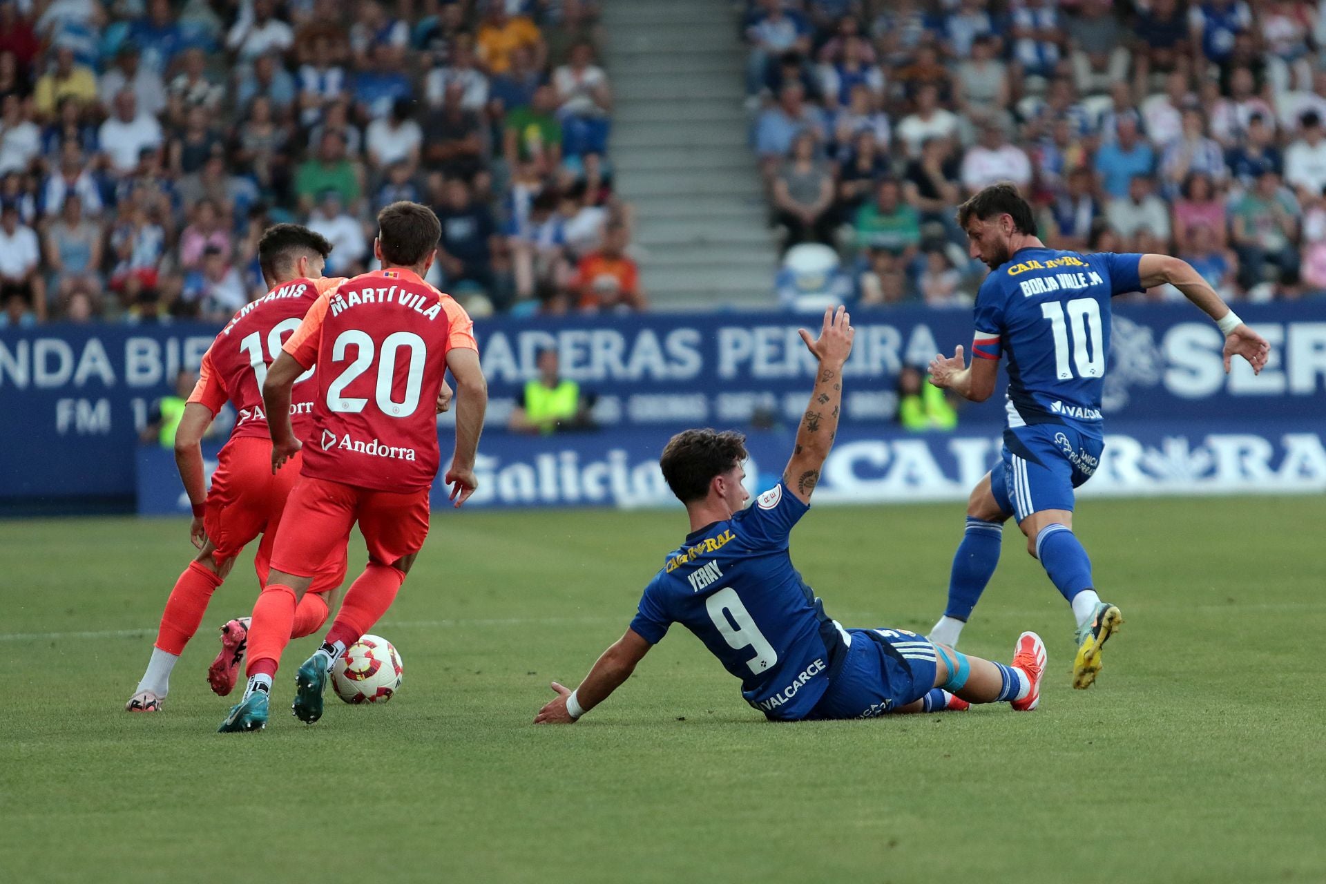 Las imágenes del cruel desenlace de la Deportiva ante el Andorra