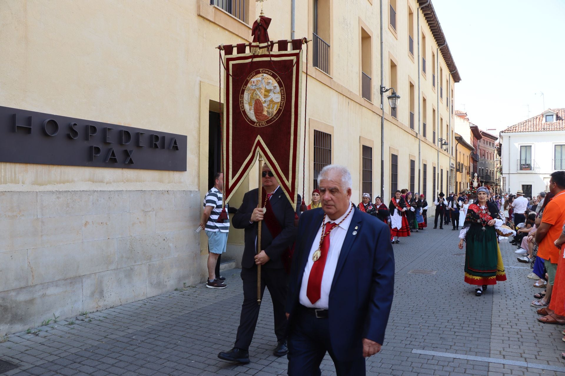 Las imágenes de la procesión del Corpus en León