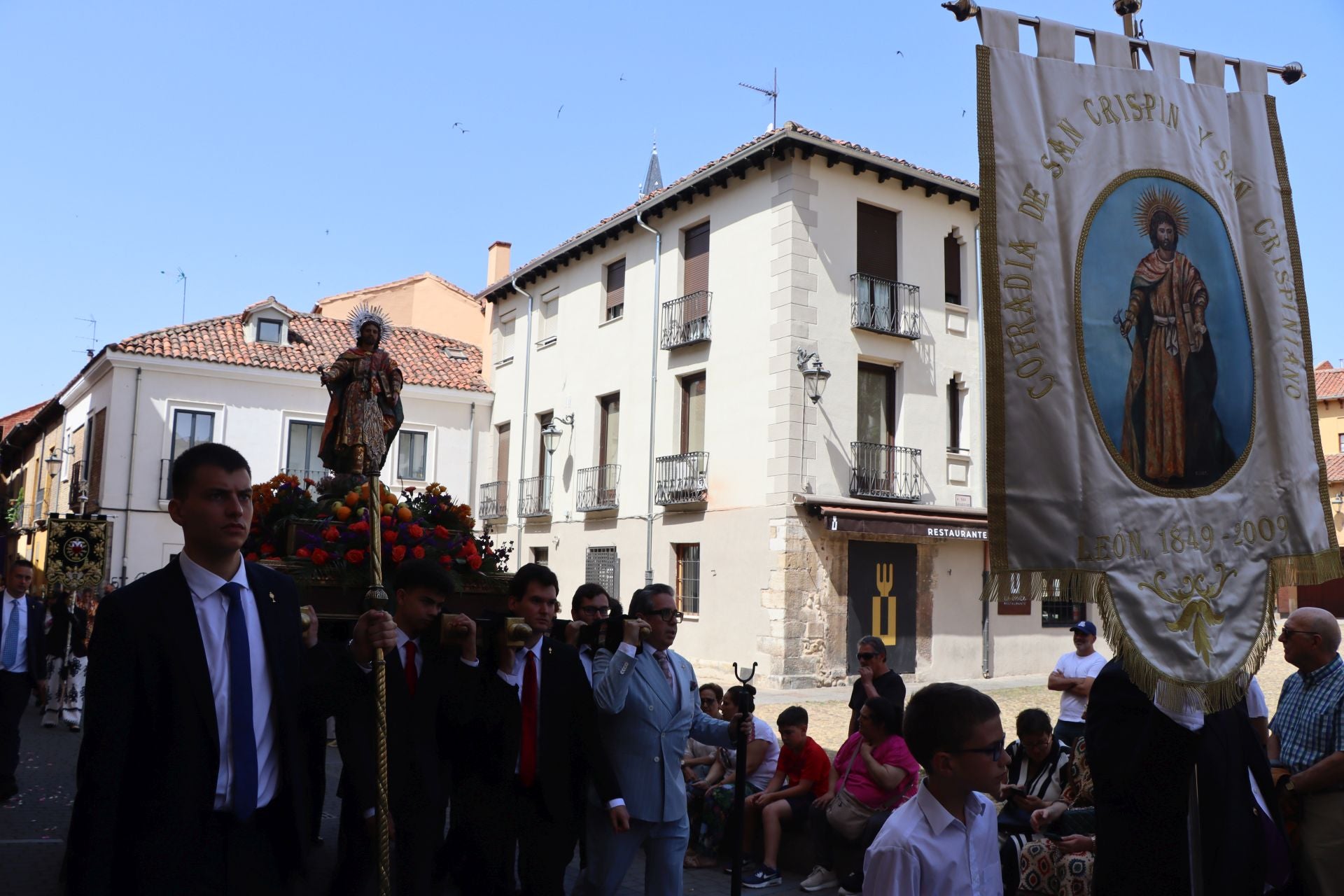 Las imágenes de la procesión del Corpus en León