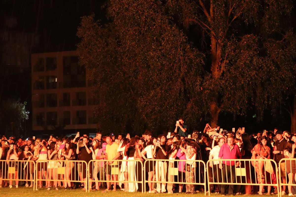 Las mejores imágenes de la hoguera de San Juan en León