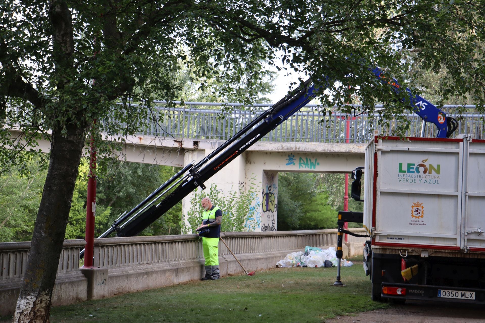 Las imágenes de la resaca de la noche de San Juan