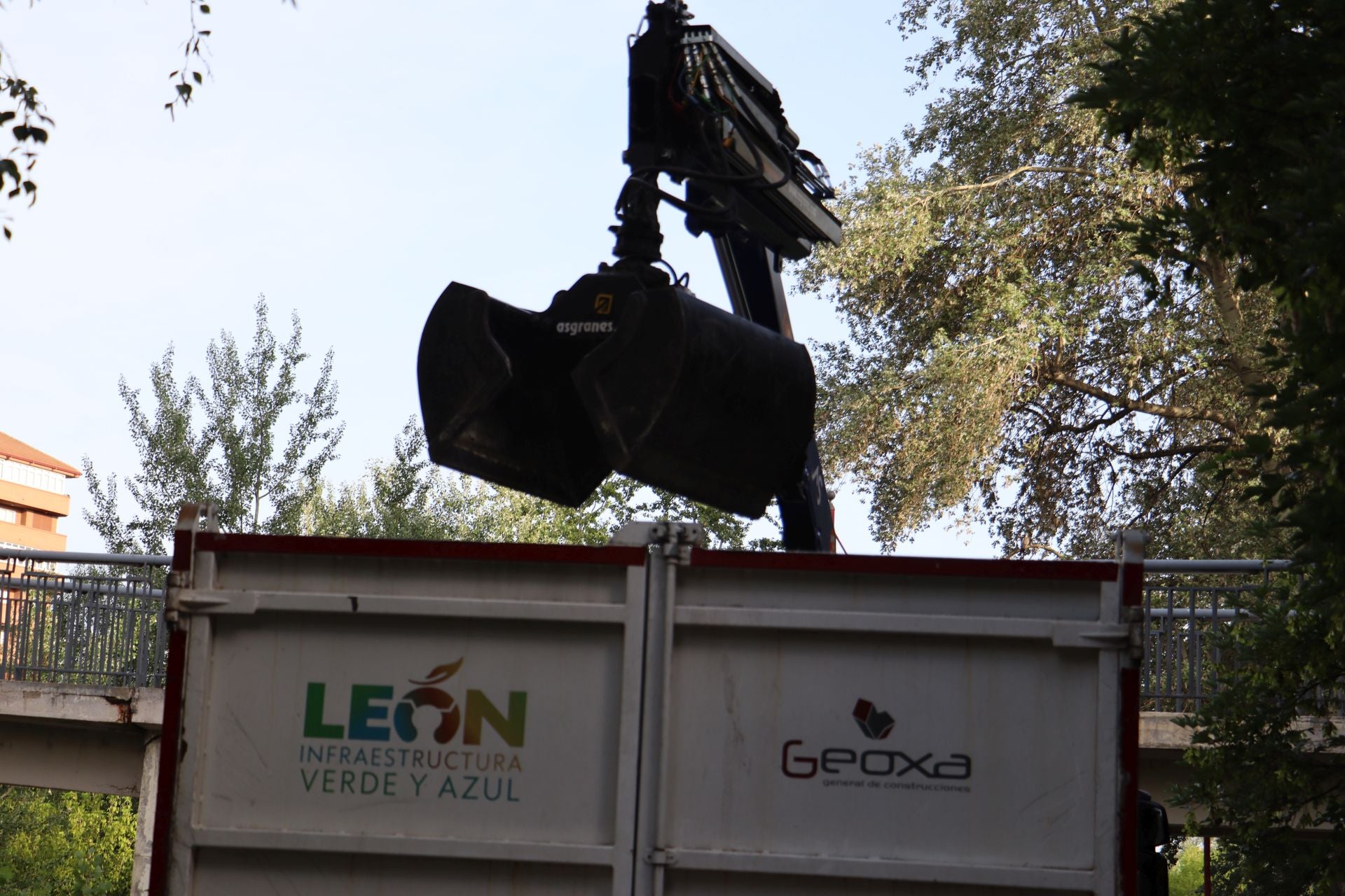 Las imágenes de la resaca de la noche de San Juan