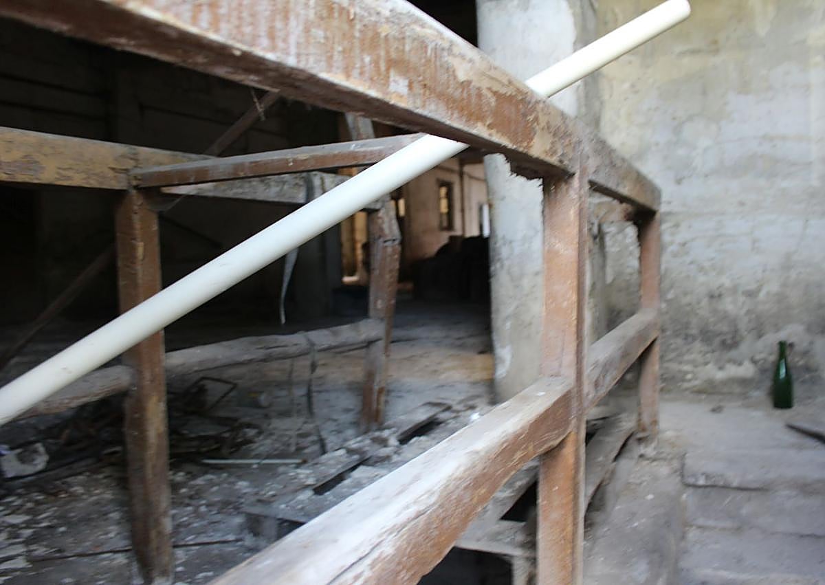 Imagen secundaria 1 - Imágenes del interior y exterior del edificio.