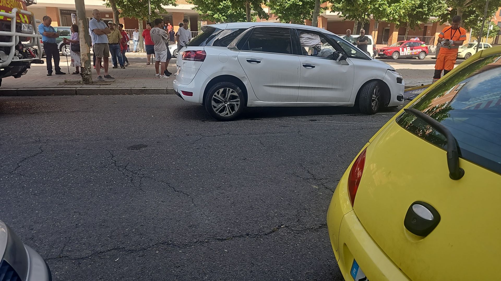 Las imágenes del accidente en el barrio Eras de Renueva de León