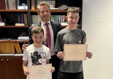 Los seis niños leoneses que ganan un concurso de la Agencia Tributaria