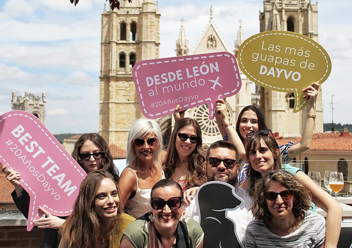 Imagen secundaria 1 - Dayvo celebra 20 años liderando el marketing digital desde León para miles de empresas