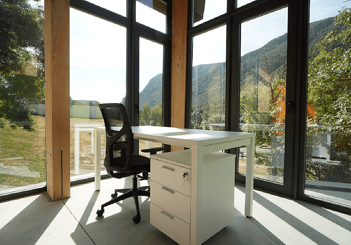 Imagen del coworking ubicado en Caboalles.