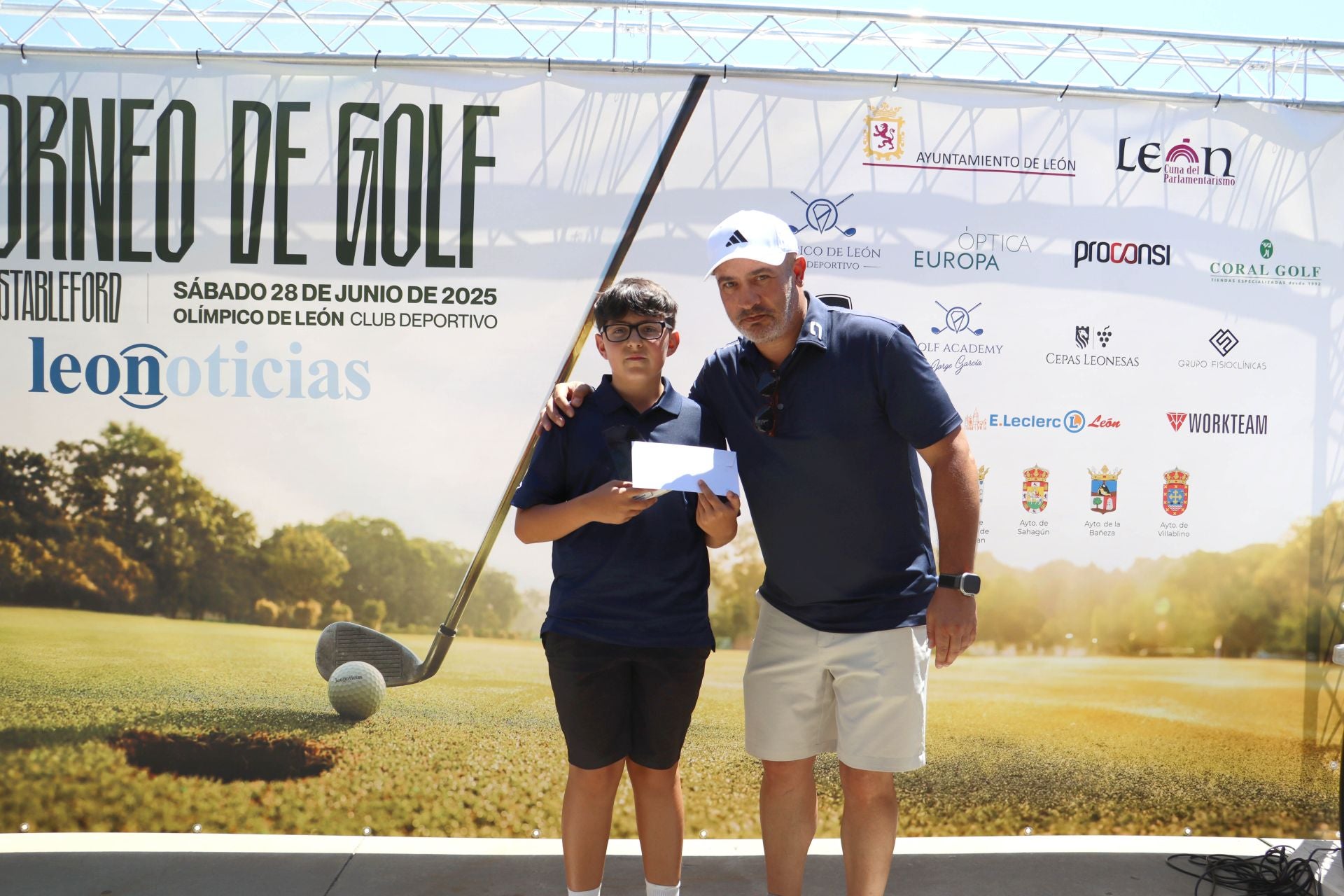 V Torneo de Golf de Leonoticias