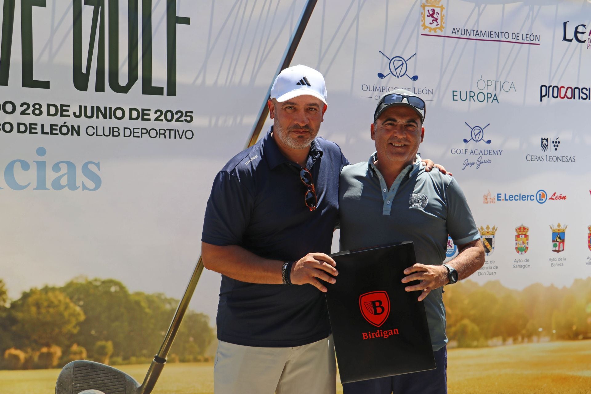V Torneo de Golf de Leonoticias