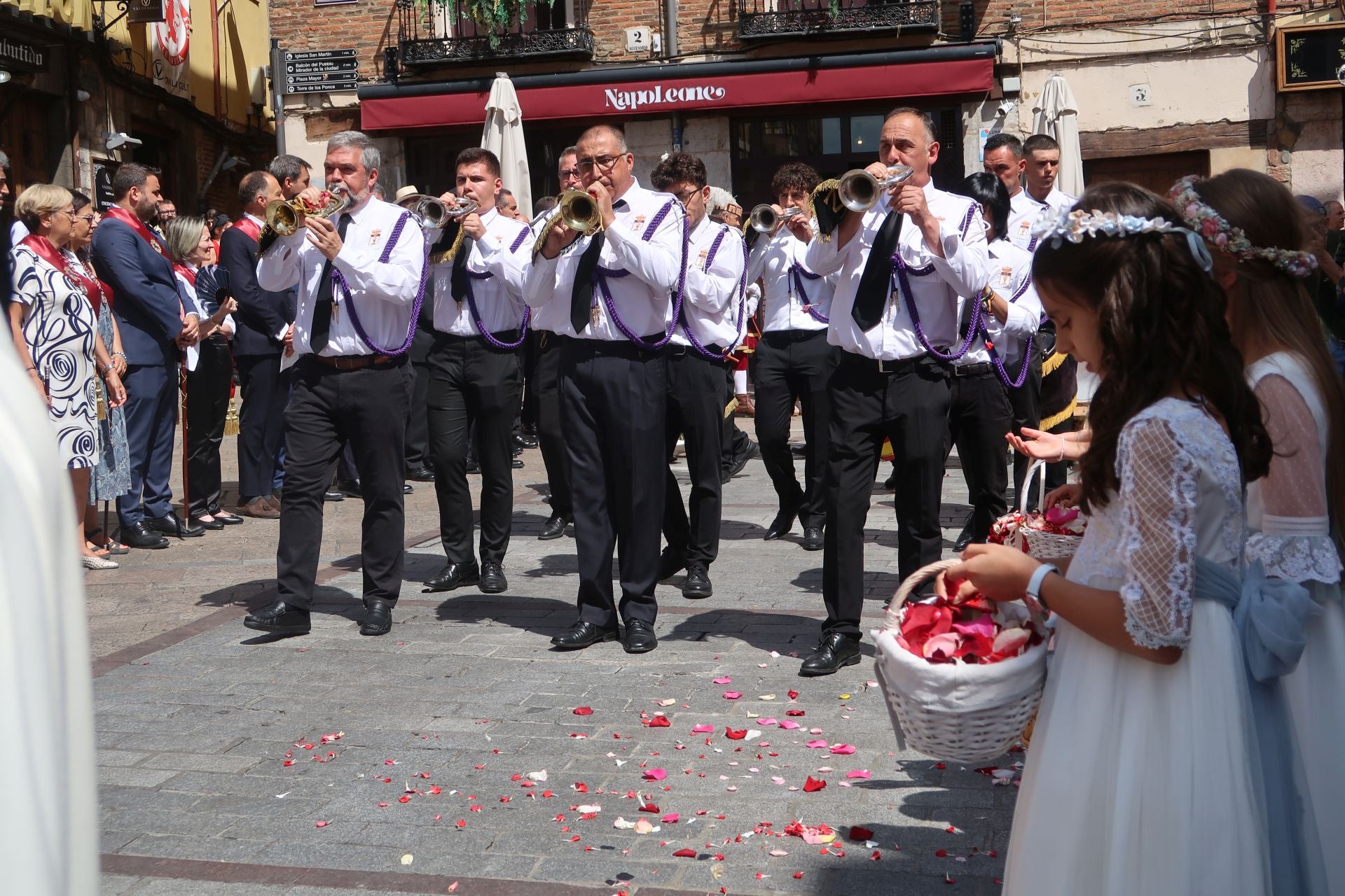 El Corpus Chico leonés en imágenes
