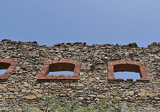 Sangre Minera y Ruinas León celebran el próximo sábado una hacendera popular en las trincheras de Villamanín