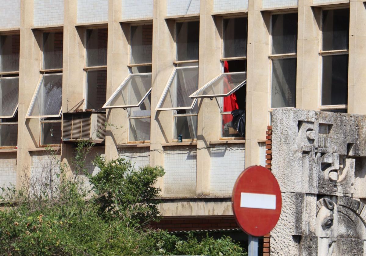El Laboratorio Pecuario de León, &#039;okupado&#039;